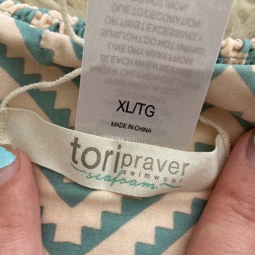 Tori praver Seafoam high waisted bottoms - Picture 4 of 4